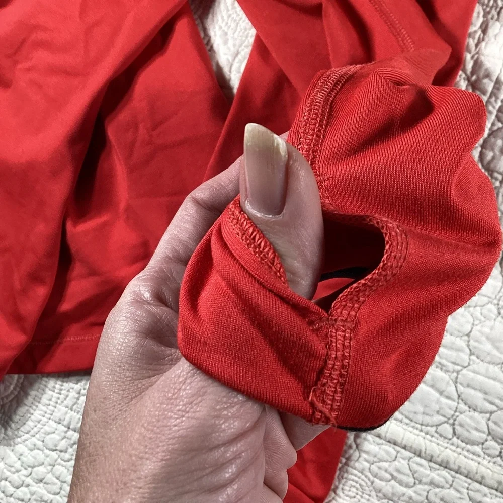 Nike Pro Dri-Fit Athletic Long Sleeve 1/4 Zip Top Red Women’s XS‎ Heart Running
